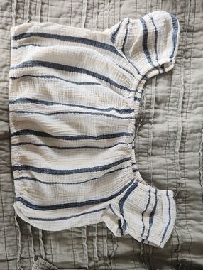 American Eagle Outfitters Black and Cream Striped Crop Top